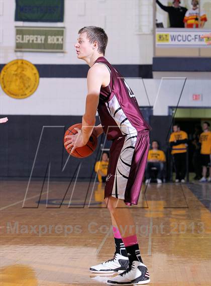 Thumbnail 1 in Ridgway vs Johnsonburg (PIAA District IX A Final) photogallery.