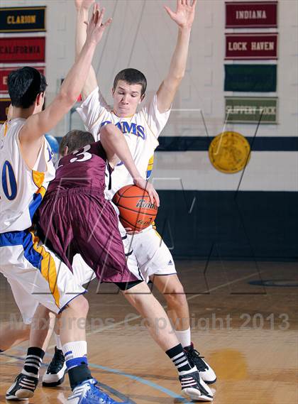 Thumbnail 3 in Ridgway vs Johnsonburg (PIAA District IX A Final) photogallery.