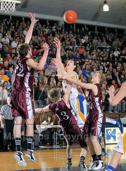 Thumbnail 1 in Ridgway vs Johnsonburg (PIAA District IX A Final) photogallery.