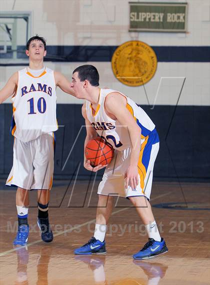 Thumbnail 3 in Ridgway vs Johnsonburg (PIAA District IX A Final) photogallery.