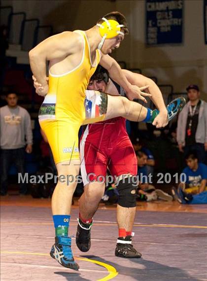 Thumbnail 3 in CIF CCS Masters Championships (Finals)  photogallery.