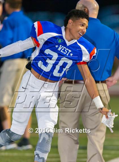 Thumbnail 3 in North Texas Bowl photogallery.