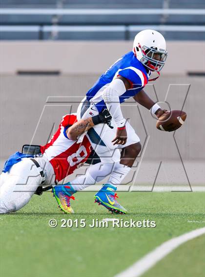Thumbnail 1 in North Texas Bowl photogallery.