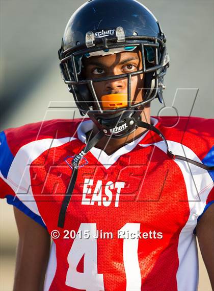 Thumbnail 3 in North Texas Bowl photogallery.