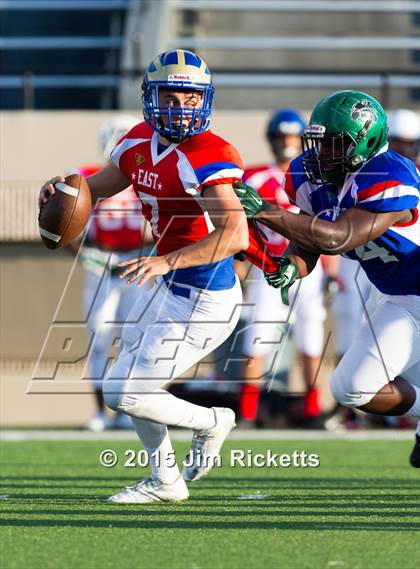 Thumbnail 1 in North Texas Bowl photogallery.