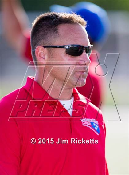 Thumbnail 3 in North Texas Bowl photogallery.