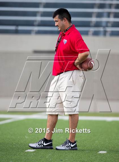 Thumbnail 2 in North Texas Bowl photogallery.