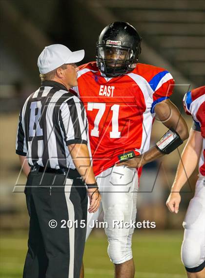 Thumbnail 2 in North Texas Bowl photogallery.