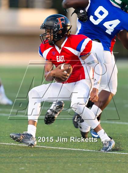 Thumbnail 1 in North Texas Bowl photogallery.