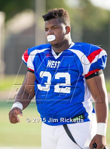 Thumbnail 3 in North Texas Bowl photogallery.