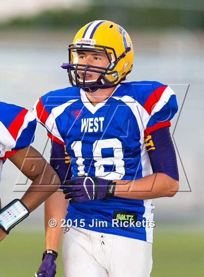 Thumbnail 3 in North Texas Bowl photogallery.