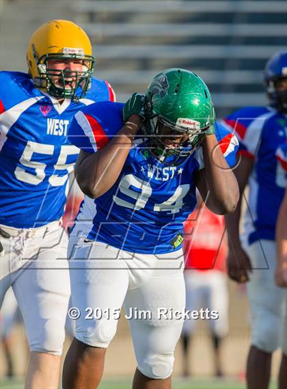 Thumbnail 1 in North Texas Bowl photogallery.