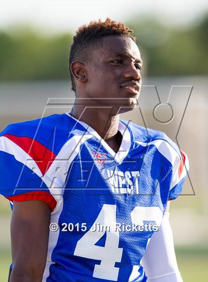 Thumbnail 1 in North Texas Bowl photogallery.