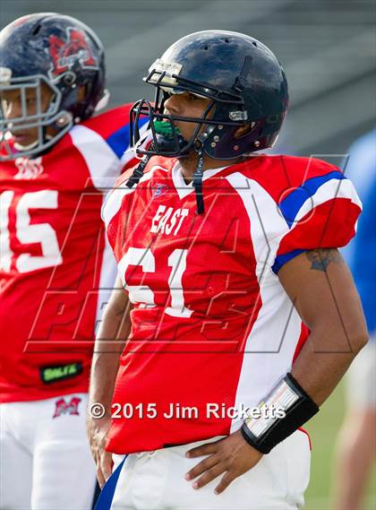 Thumbnail 1 in North Texas Bowl photogallery.
