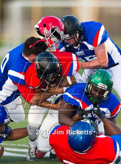 Thumbnail 2 in North Texas Bowl photogallery.