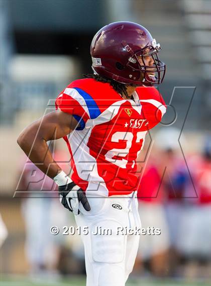 Thumbnail 2 in North Texas Bowl photogallery.