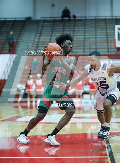 Thumbnail 1 in Ben Davis vs. Lawrence North photogallery.