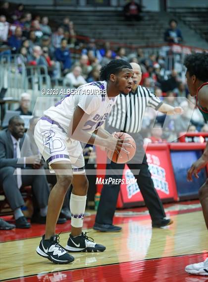 Thumbnail 1 in Ben Davis vs. Lawrence North photogallery.