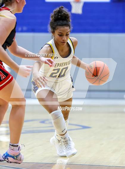 Thumbnail 2 in Argyle vs. Stephenville (UIL Basketball 4A Area Playoff) photogallery.