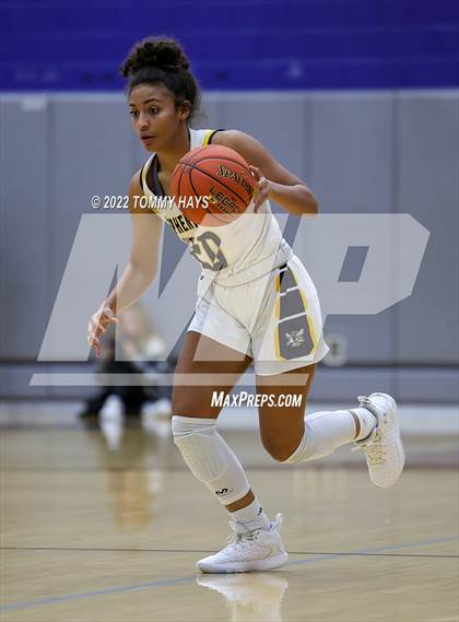 Thumbnail 3 in Argyle vs. Stephenville (UIL Basketball 4A Area Playoff) photogallery.