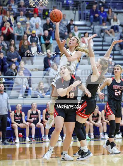 Thumbnail 2 in Argyle vs. Stephenville (UIL Basketball 4A Area Playoff) photogallery.