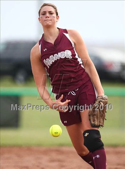 Thumbnail 1 in Livingston Manor vs. Germantown (NYSPHSAA Class D Semifinal) photogallery.