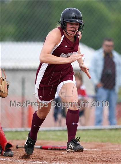 Thumbnail 1 in Livingston Manor vs. Germantown (NYSPHSAA Class D Semifinal) photogallery.
