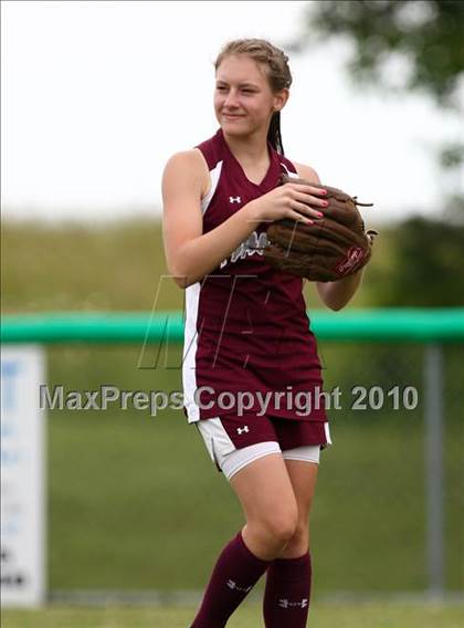 Thumbnail 1 in Livingston Manor vs. Germantown (NYSPHSAA Class D Semifinal) photogallery.