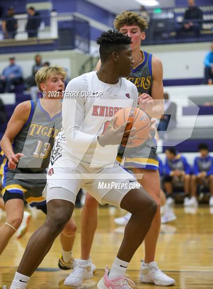 Thumbnail 2 in Orem vs. Hillcrest (Charger Tournament of Champions) photogallery.