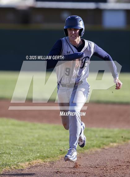Thumbnail 2 in Bellarmine College Prep @ Amador Valley photogallery.