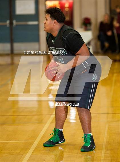 Thumbnail 2 in El Cerrito vs. Antioch (Brenda Loving Memorial Tournament) photogallery.