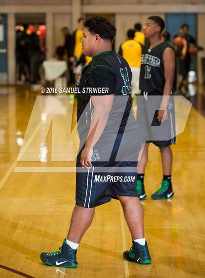 Thumbnail 1 in El Cerrito vs. Antioch (Brenda Loving Memorial Tournament) photogallery.