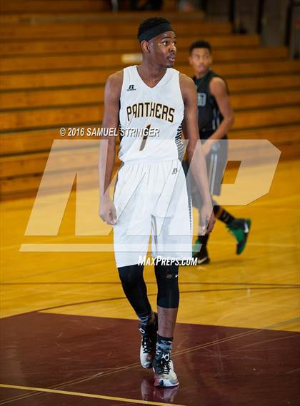 Thumbnail 2 in El Cerrito vs. Antioch (Brenda Loving Memorial Tournament) photogallery.