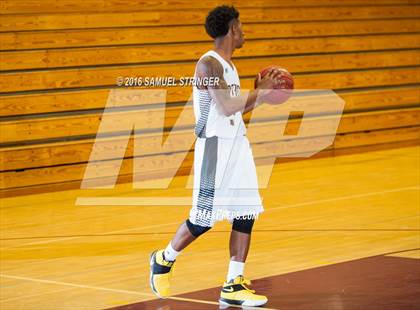 Thumbnail 2 in El Cerrito vs. Antioch (Brenda Loving Memorial Tournament) photogallery.