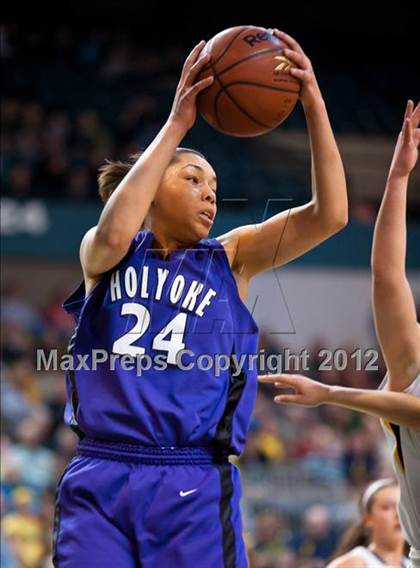 Thumbnail 1 in Andover vs. Holyoke (MIAA Division 1 Final) photogallery.
