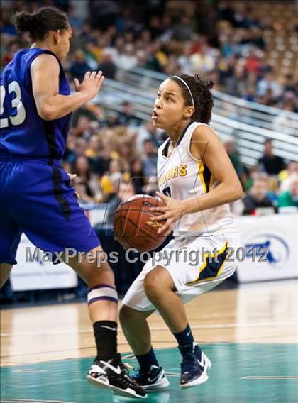 Thumbnail 2 in Andover vs. Holyoke (MIAA Division 1 Final) photogallery.
