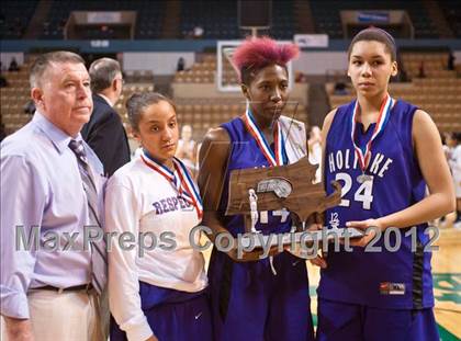 Thumbnail 2 in Andover vs. Holyoke (MIAA Division 1 Final) photogallery.