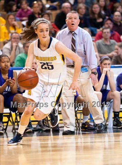 Thumbnail 2 in Andover vs. Holyoke (MIAA Division 1 Final) photogallery.