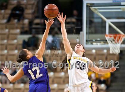 Thumbnail 1 in Andover vs. Holyoke (MIAA Division 1 Final) photogallery.