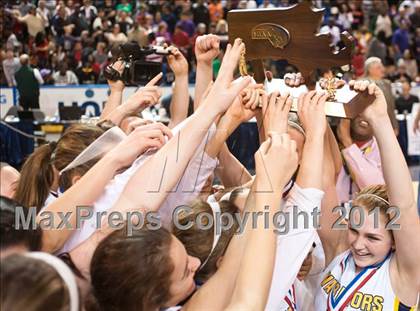 Thumbnail 3 in Andover vs. Holyoke (MIAA Division 1 Final) photogallery.