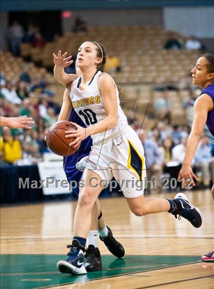 Thumbnail 1 in Andover vs. Holyoke (MIAA Division 1 Final) photogallery.