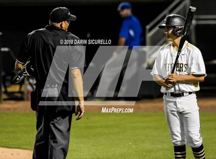 Thumbnail 3 in Verrado vs. Buena (AIA 5A Round B2 Playoff) photogallery.