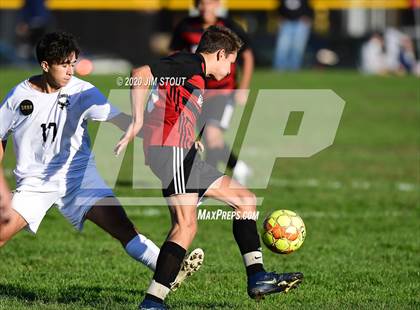 Thumbnail 1 in Trumbull @ Fairfield Warde photogallery.