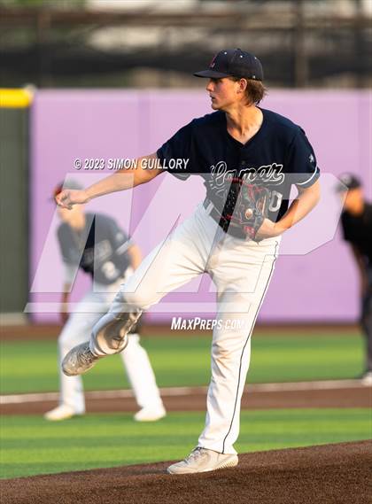 Thumbnail 1 in Ridge Point vs. Lamar (UIL Baseball 6A Region 3 Area) photogallery.