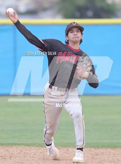 Thumbnail 2 in Vista @ Grossmont photogallery.