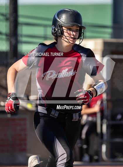 Thumbnail 3 in Chico vs. Del Norte photogallery.