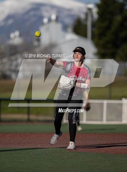 Thumbnail 2 in Chico vs. Del Norte photogallery.