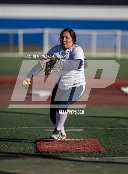 Thumbnail 3 in Chico vs. Del Norte photogallery.