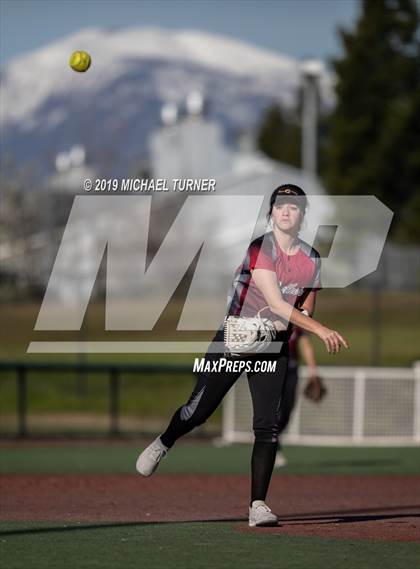 Thumbnail 3 in Chico vs. Del Norte photogallery.