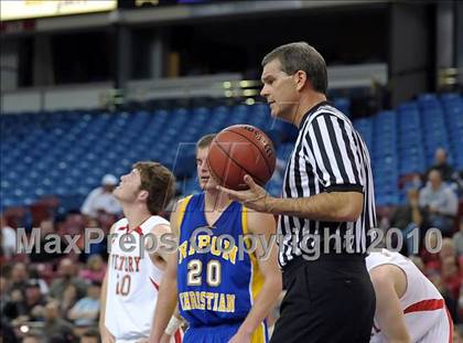 Thumbnail 2 in Ripon Christian vs. Victory Christian (CIF SJS D5 Final) photogallery.